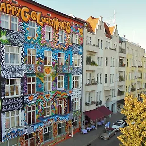 Hostal Happy Go Lucky +, Berlín