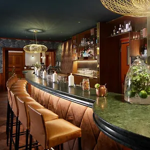 Hyperion Hotel