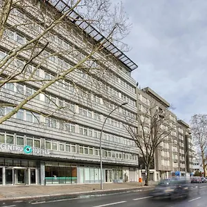 Hotel Titanic Comfort Kurfuerstendamm, Berlin