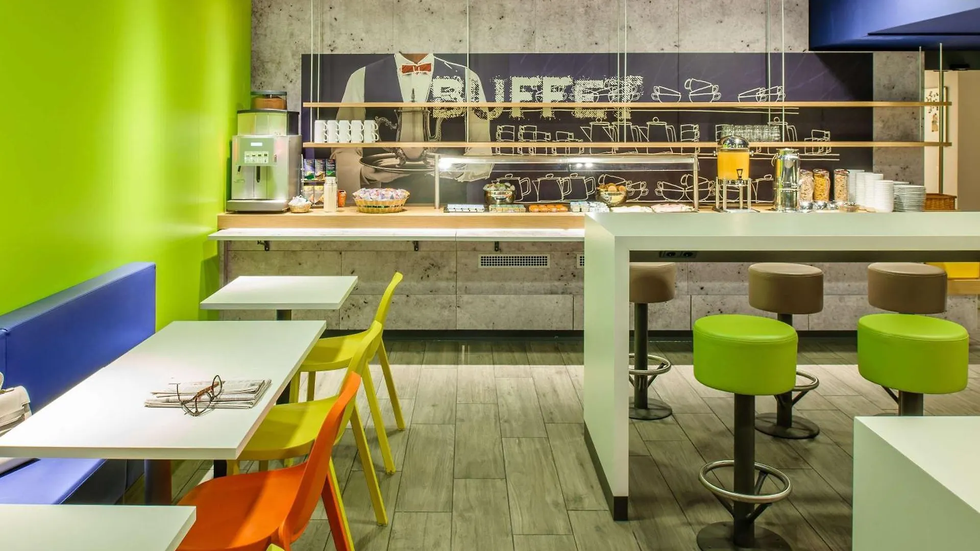 ** Hotel Ibis Budget Berlin Kurfuerstendamm - Neu Renoviert Niemcy